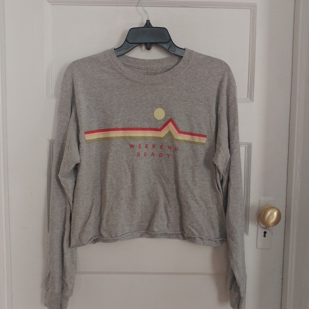 Comfy long sleeve crop top